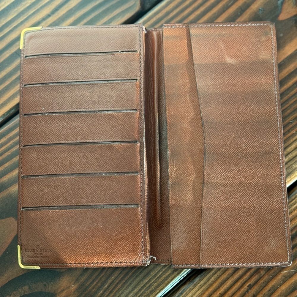 Louis Vuitton Monogram Long Vintage Wallet - Picture 14 of 16